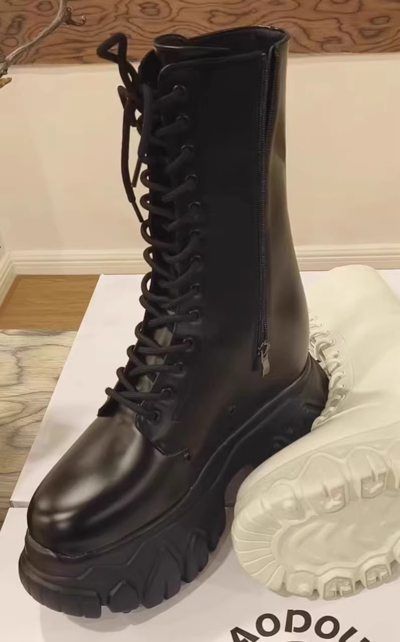 【换】末日小豆子40.5增高鞋换38 黑色 前娘收来的穿过一次 没什么大瑕疵 只换不出